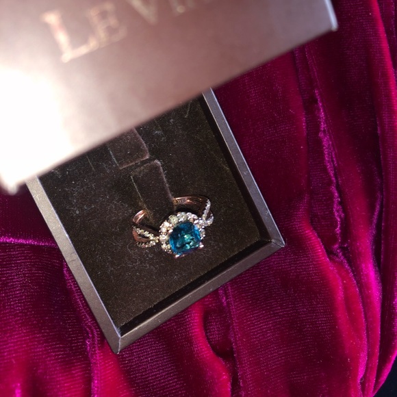 Le Vian Blue Topaz & Diamond Ring, Size 7 - Picture 5 of 8